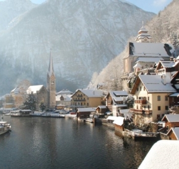 Vẻ đẹp lộng lẫy của Hallstatt - Ngôi làng đẹp nhất Thế Giới